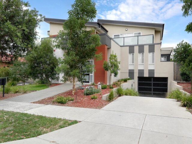 https://icheckbs.com.au/wp-content/uploads/2020/12/Image-1-13-Stamford-Crescent-Rowville-640x480.jpg