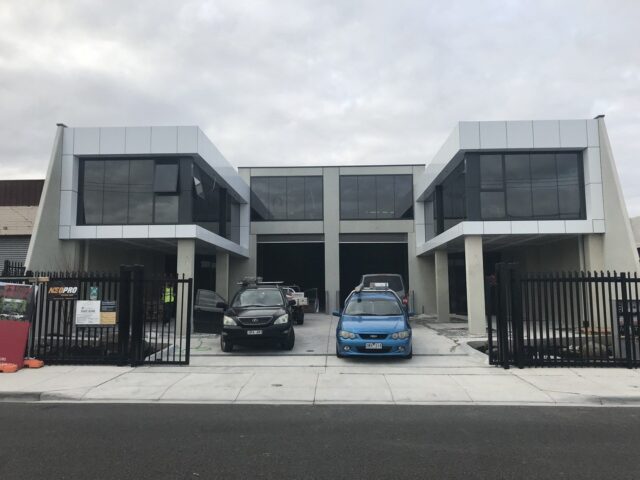 https://icheckbs.com.au/wp-content/uploads/2020/12/Image-1-23-Carinish-Road-Oakleigh-South-640x480.jpg